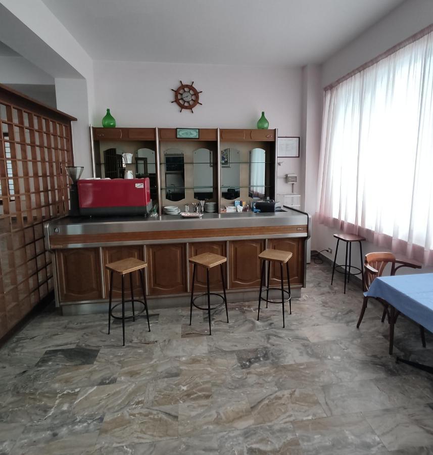 Hotel Il Dollaro Villa San Giovanni Dış mekan fotoğraf